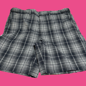Men’s Fila Sport grey & white plaid golf shorts, size 48